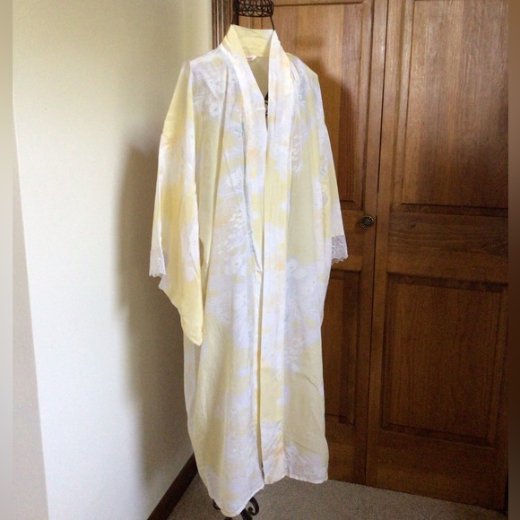 fashion from the orient Jackets & Blazers - Kimono, pale yellow/white, Medium/Large